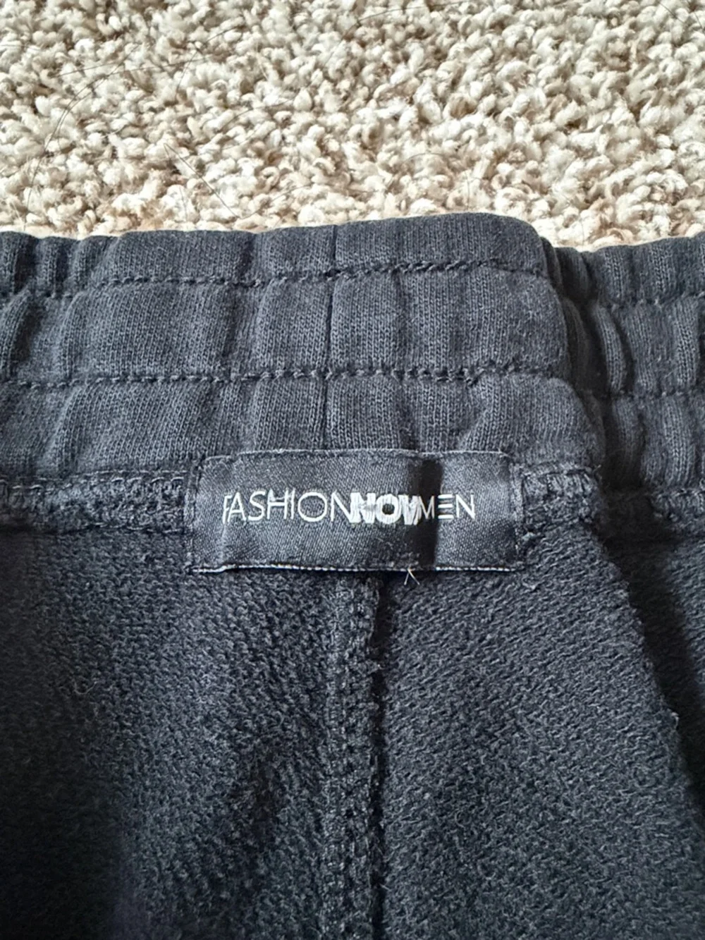 🌿 Fashion Nova Black Sweatshorts Zip-Pocket